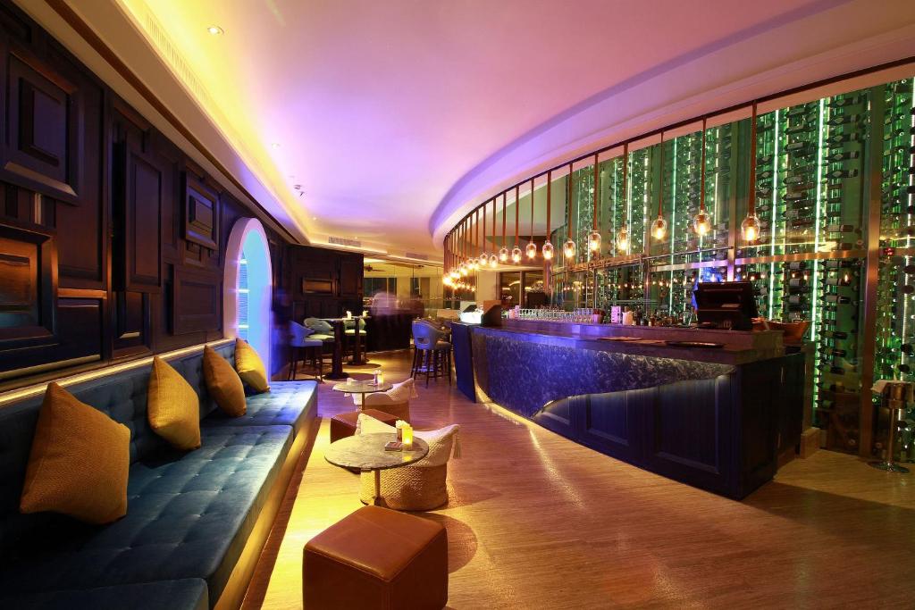 סנטרה גראנד סנטרל וורלד (Centara Grand at Central World)