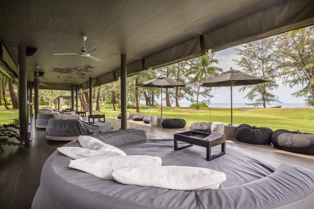 סאלה פוקט מאי קאו (SALA Phuket Mai Khao)