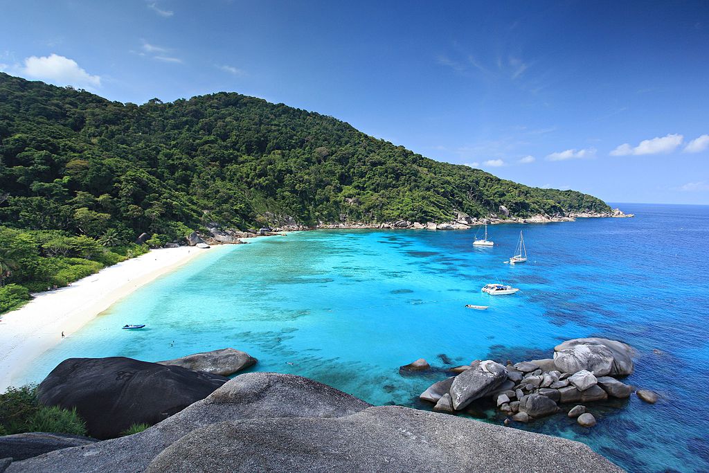 יום טיול לאיי הסימילאן (Similan Islands Day Trip)