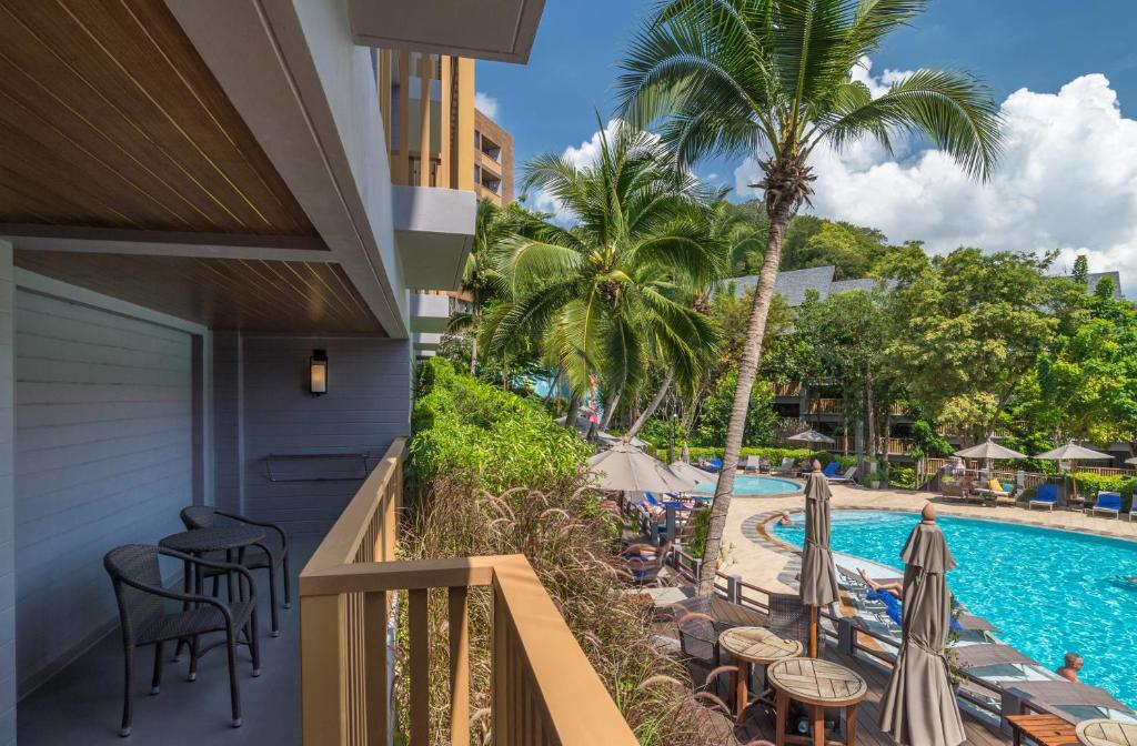 הולידיי אין ריזורט קראבי (Holiday Inn Resort Krabi Ao Nang Beach)
