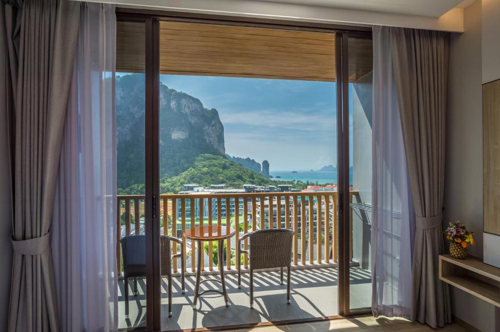 הולידיי אין ריזורט קראבי (Holiday Inn Resort Krabi Ao Nang Beach)