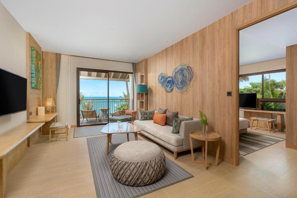 הולידיי אין ריזורט סמוי בופוט (Holiday Inn Resort Samui Bophut Beach)