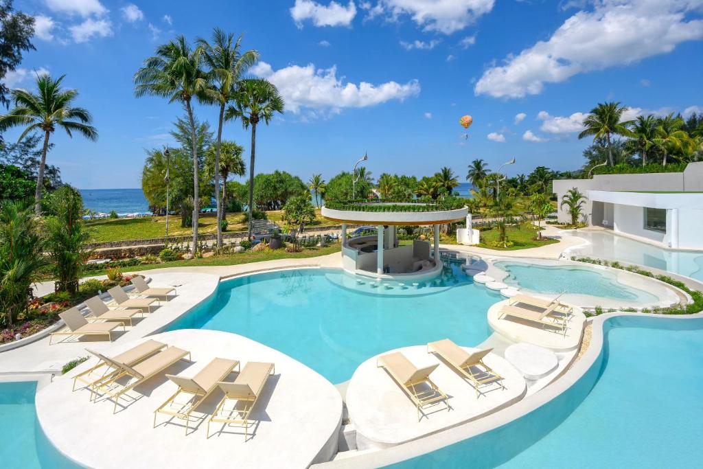 תבורן פאלם ביץ' ריזורט פוקט (Thavorn Palm Beach Resort Phuket)