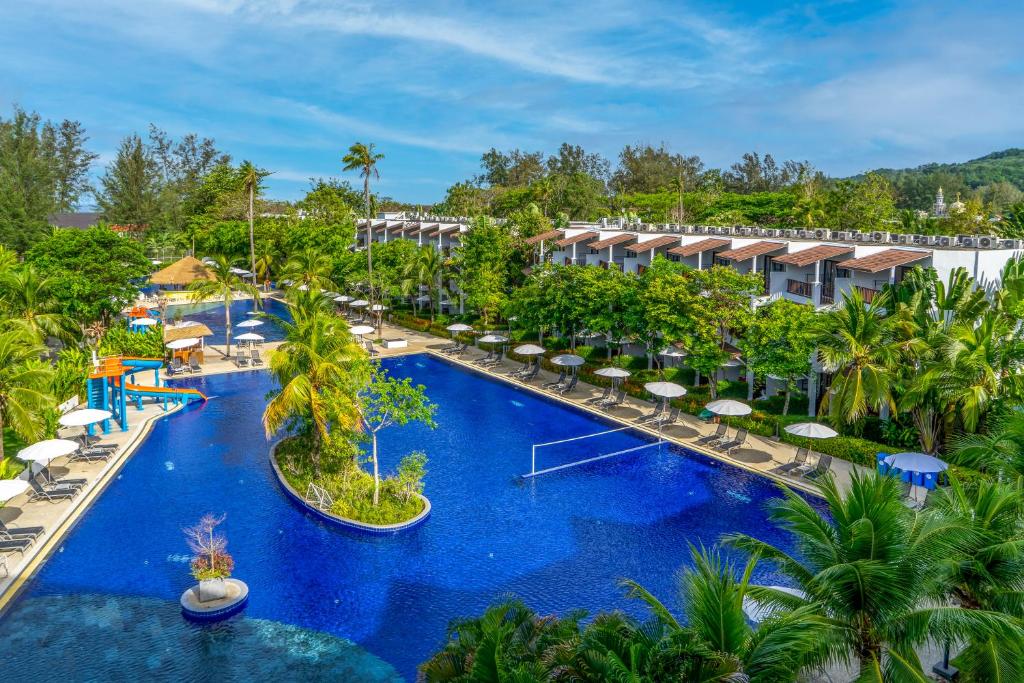 סאן-ווינג קמאלה ביץ' (Sunwing Kamala Beach)