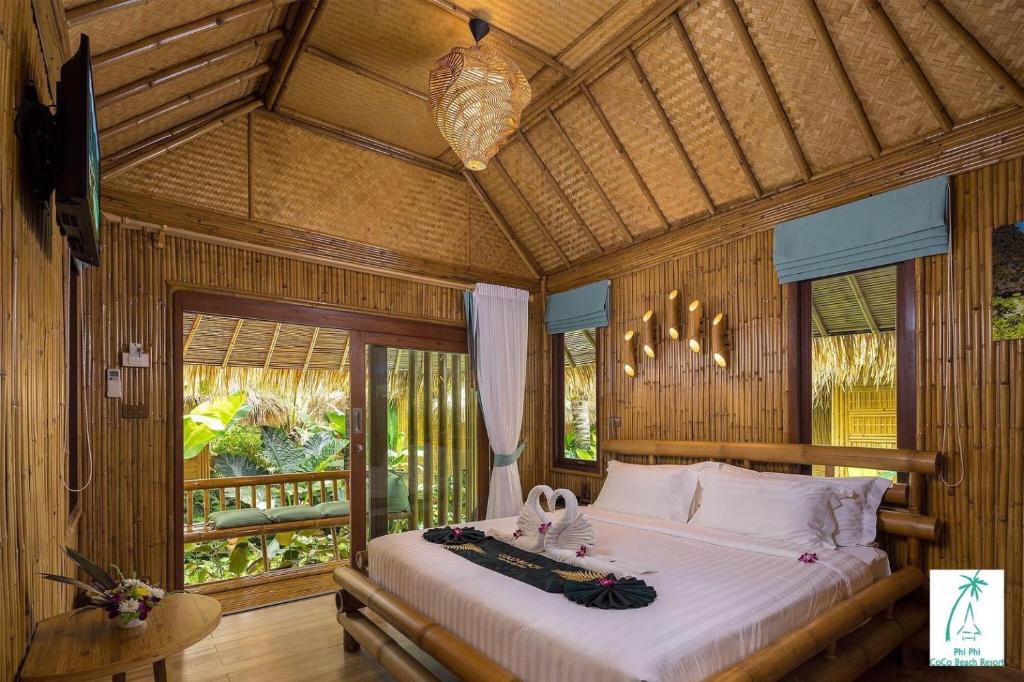 פי פי קוקו ביץ' ריזורט (Phi Phi CoCo Beach Resort)