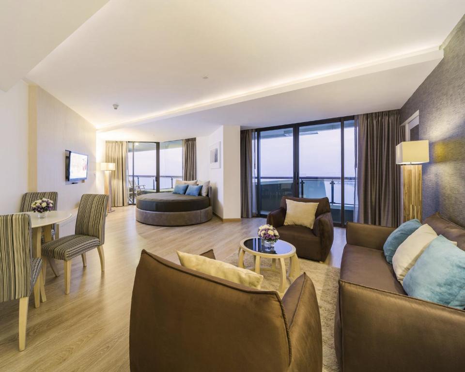 קייפ דארה ריזורט פטאיה (Cape Dara Resort Pattaya)