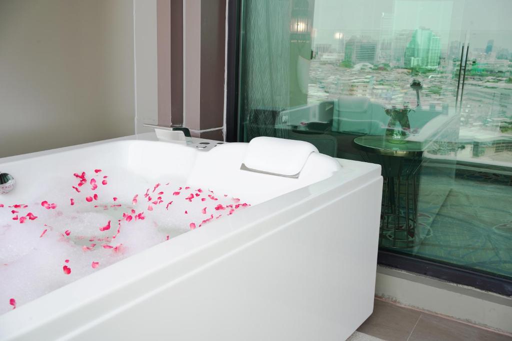 ואליה הוטל בנגקוק (Valia Hotel Bangkok)