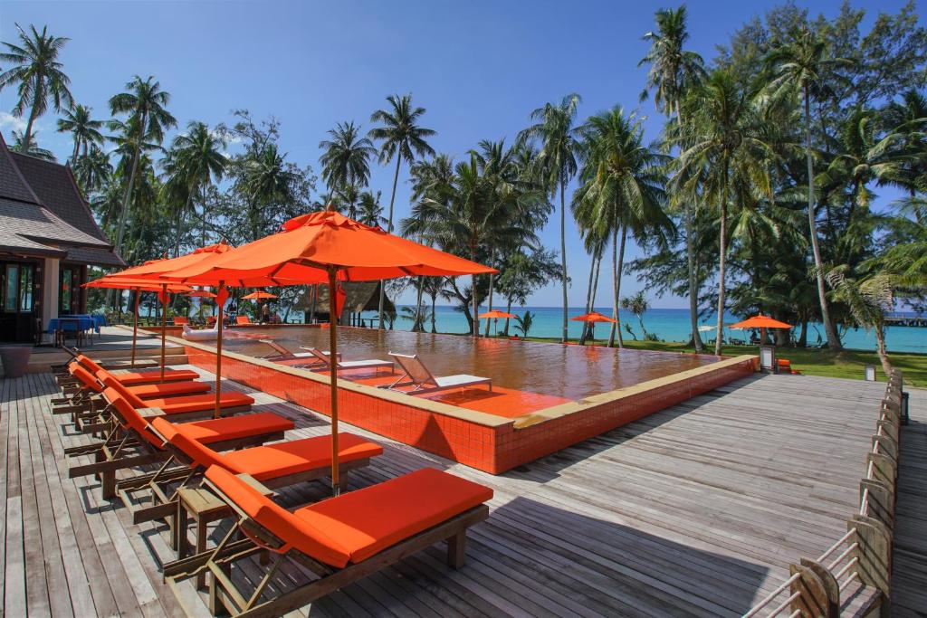 קו קוד פראדייז ביץ' ריזורט (Koh Kood Paradise Beach Resort)