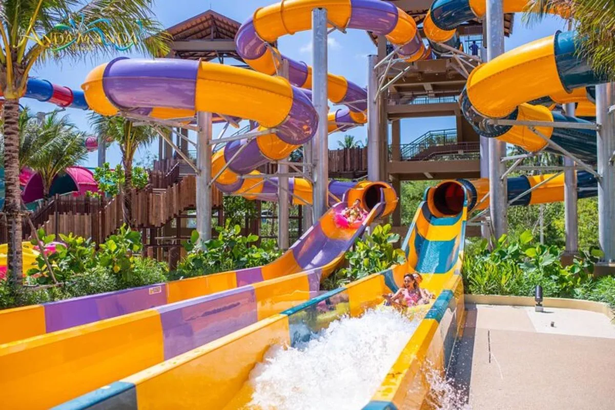 פארק המים אנדמנדה פוקט – Andamanda Phuket Water Park
