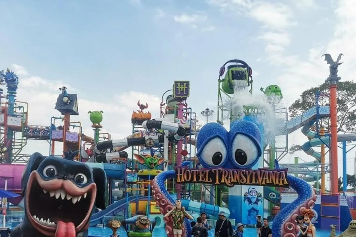 פארק המים קולומביה פיקצ'רס פטאיה – Columbia Pictures Aquaverse Pattaya