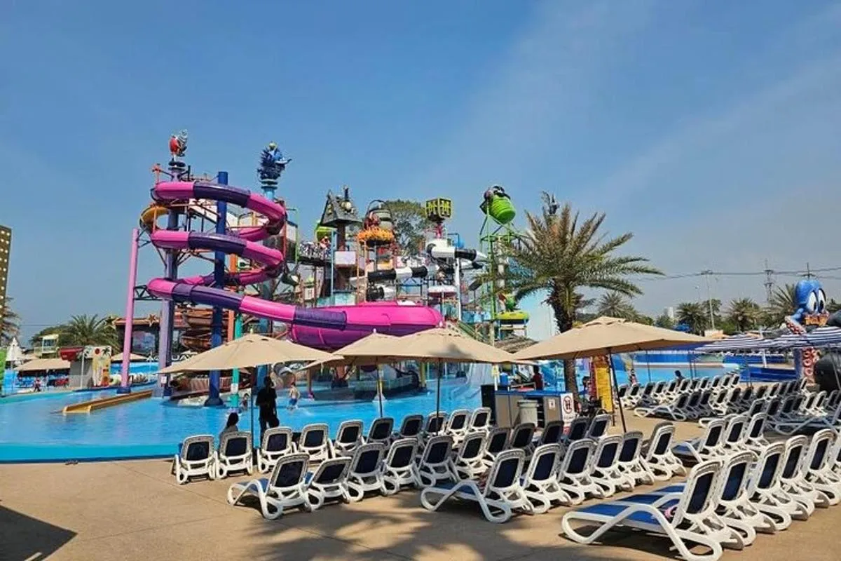 פארק המים קולומביה פיקצ'רס פטאיה – Columbia Pictures Aquaverse Pattaya